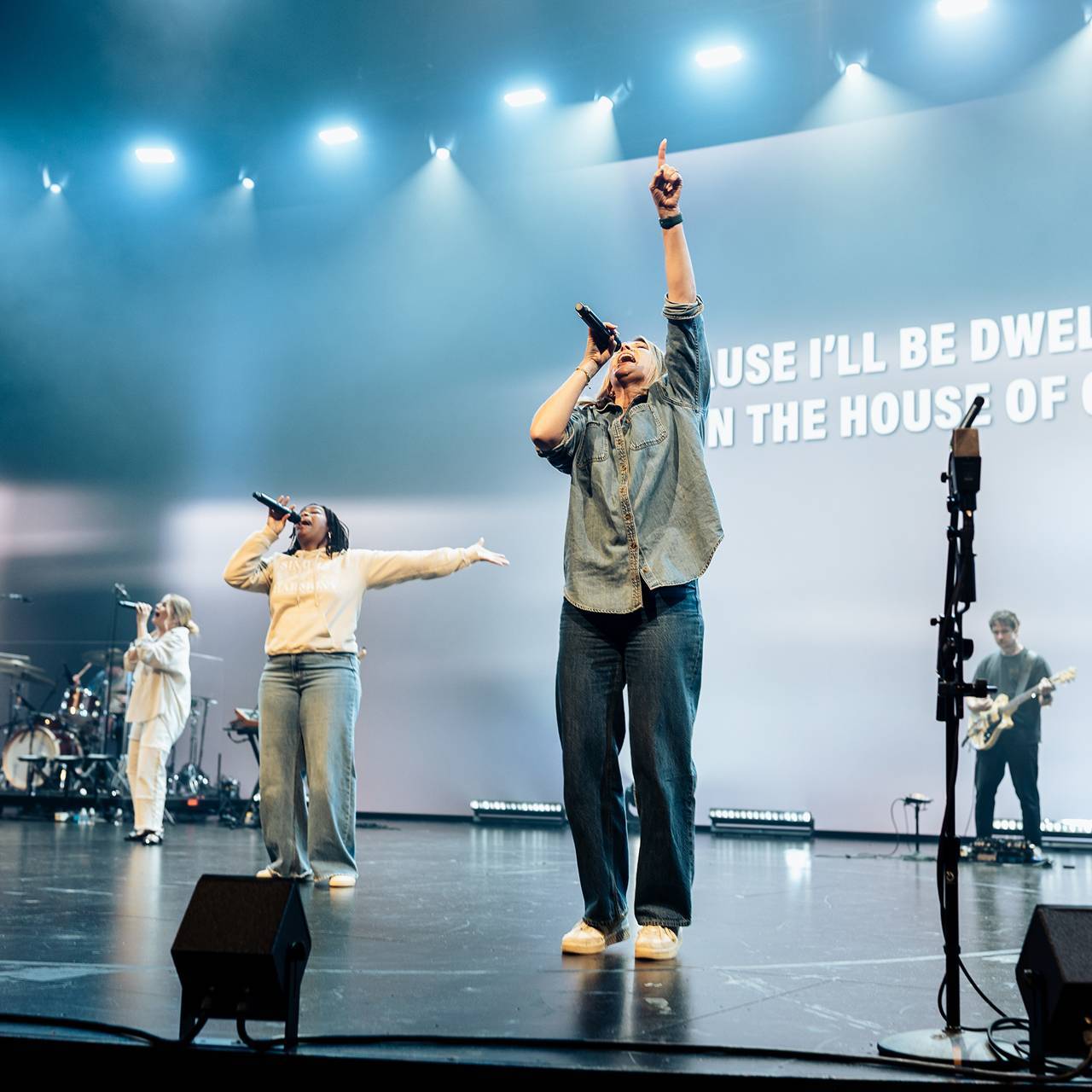 Jourdan Johnson leading worship at CLC